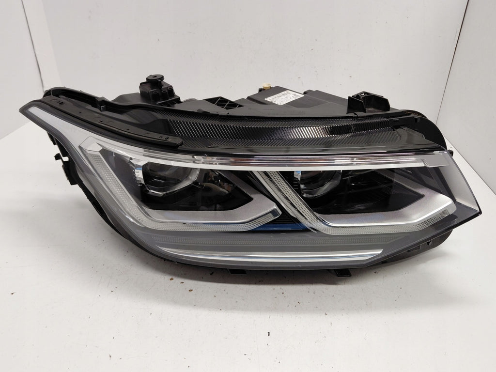 Frontscheinwerfer VW Tiguan 5NB941082C Rechts Scheinwerfer Headlight SCH7802096843ad
