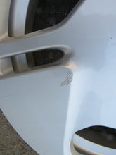 Laden Sie das Bild in den Galerie-Viewer, 1x Alufelge 15 Zoll 4.0&quot; Mitsubishi Rim Wheel