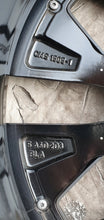 Load image into Gallery viewer, 1x Alufelge 20 Zoll 9.0" 5x112 42ET Glanz Schwarz 5A6D2D3 BMW 4 G22 G23 I4 G26 FEL1857739897hh