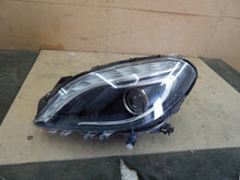 Laden Sie das Bild in den Galerie-Viewer, Frontscheinwerfer Mercedes-Benz W246 A2468207161 LED Links Headlight SCH7210401497al