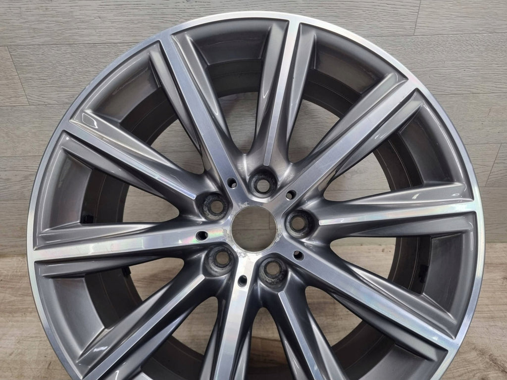 1x Alufelge 18 Zoll 8.0" 5x112 30ET Glanz Grau 6874440 BMW 5 G31 G30 Rim Wheel FEL8717547222hy