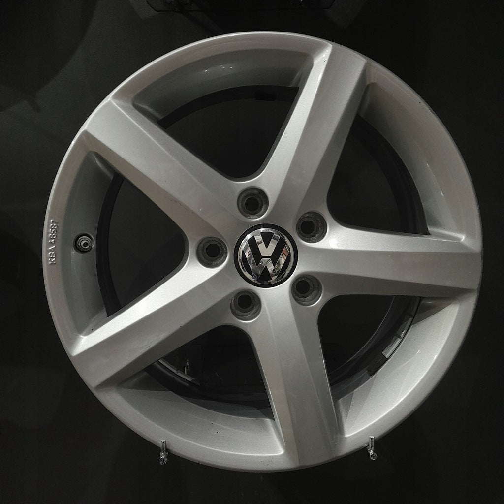 4x Alufelge 16 Zoll 6.5" 5x112 42ET Glanz Silber 3AA071496 VW Passat Jetta FEL5743036158ps