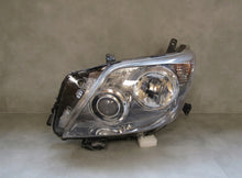 Laden Sie das Bild in den Galerie-Viewer, Frontscheinwerfer Toyota Land Cruiser Xenon Links Scheinwerfer Headlight SCH6974198719kq