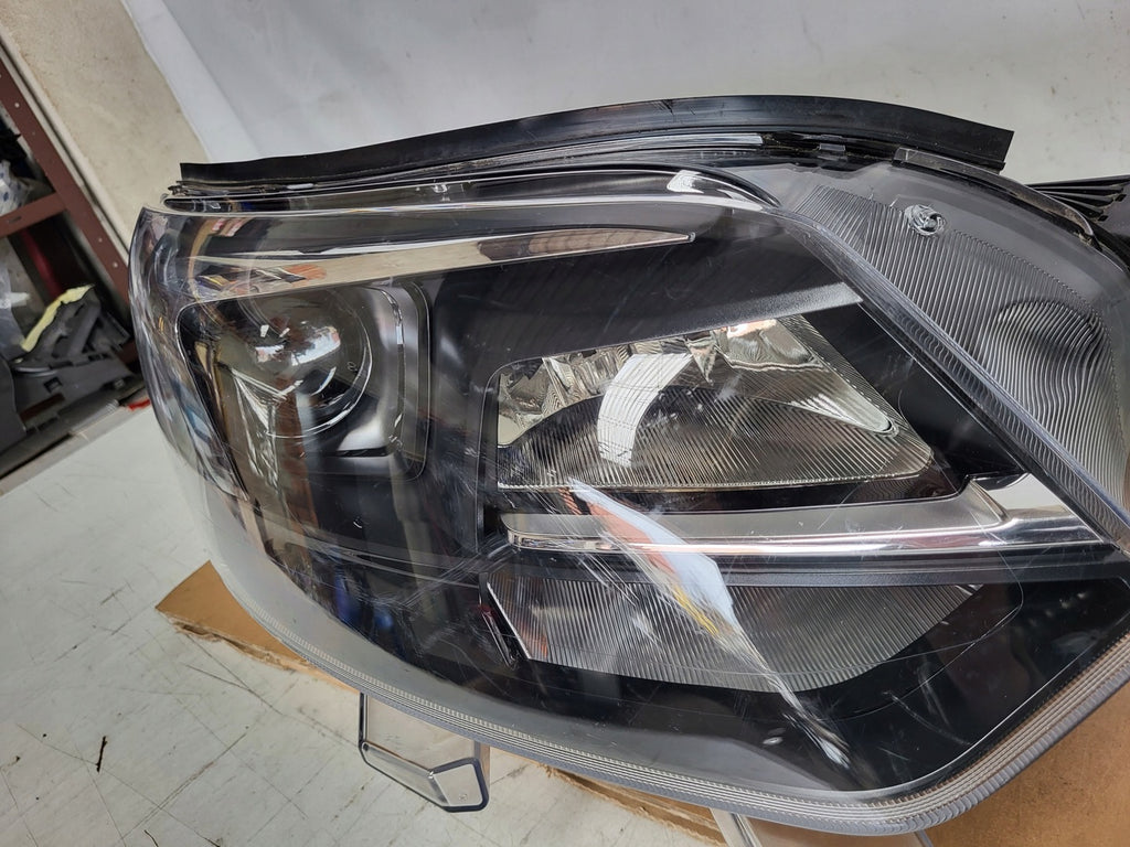 Frontscheinwerfer Opel Vivaro C Zafira Life 9832836480 Xenon Rechts Headlight