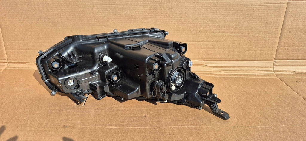 Frontscheinwerfer Toyota Yaris Cross Full LED Links Scheinwerfer Headlight SCH9726976625ly