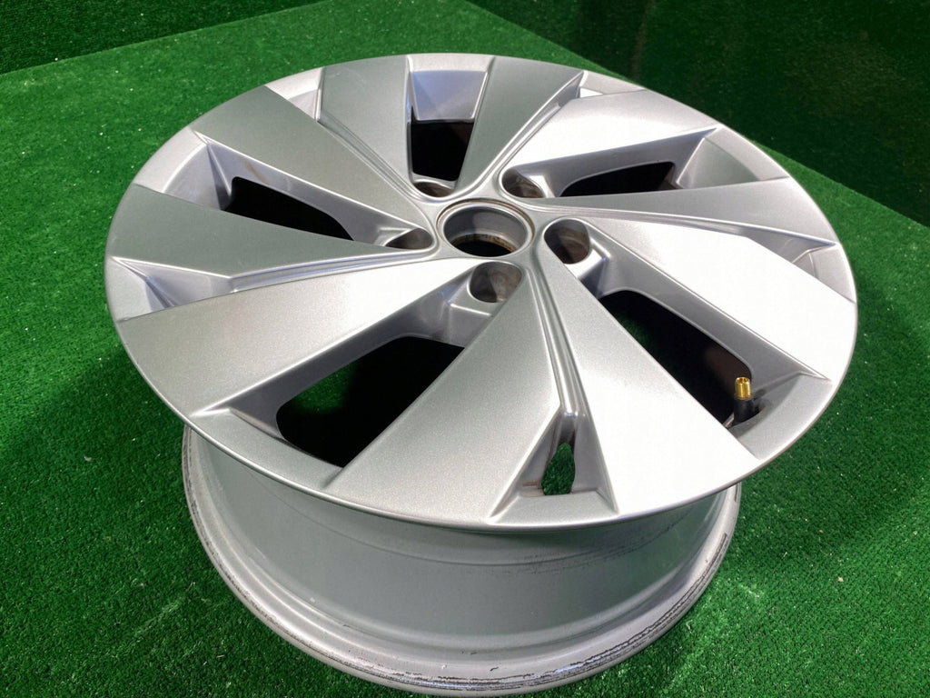 1x Alufelge 17 Zoll 7.5" 5x112 51ET 5H0601025BE VW Golf Viii Rim Wheel FEL9465583185xj