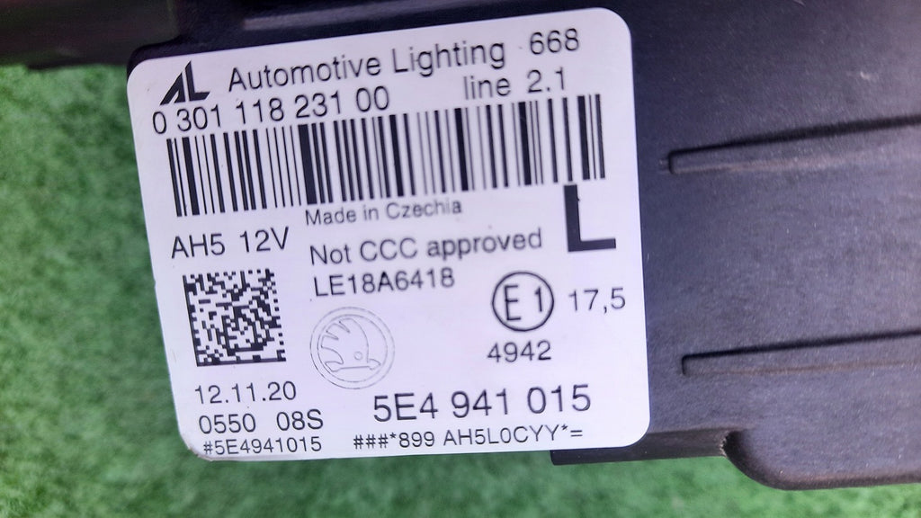 Frontscheinwerfer Skoda Octavia 5E4941015 Full LED Links Scheinwerfer Headlight SCH5061926707oj