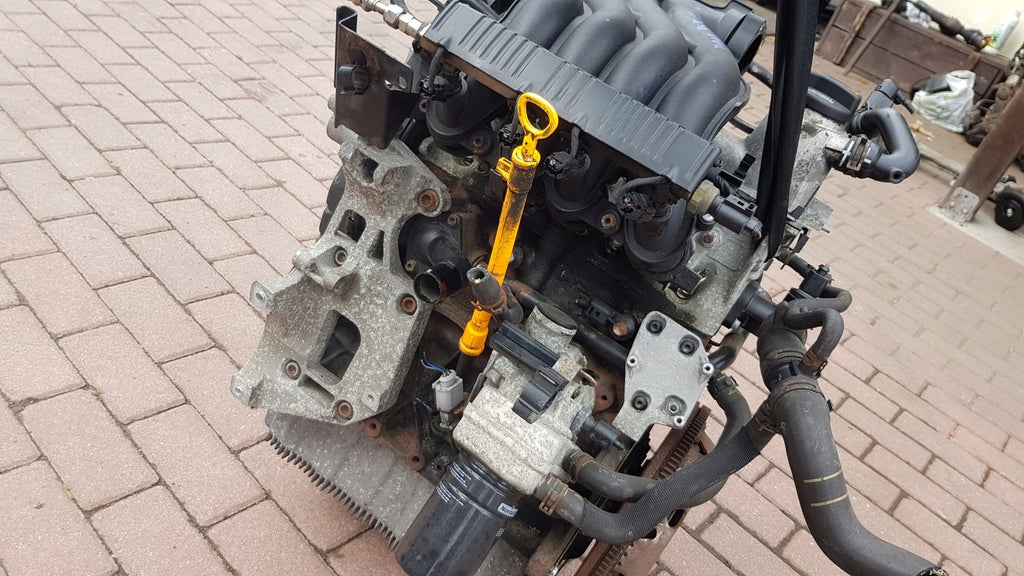 Motor VW Touran BSX 2.0 109PS 80kW 132TKm 2006 Benzin Engine Unkomplett