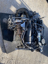 Laden Sie das Bild in den Galerie-Viewer, Motor Mercedes-Benz Cla 270910 1.6 Benzin Engine Komplett