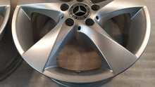 Laden Sie das Bild in den Galerie-Viewer, 4x Alufelge 17 Zoll 7.0" 5x112 51ET A4474012200 Mercedes-Benz Marco Polo FEL7367861057tq