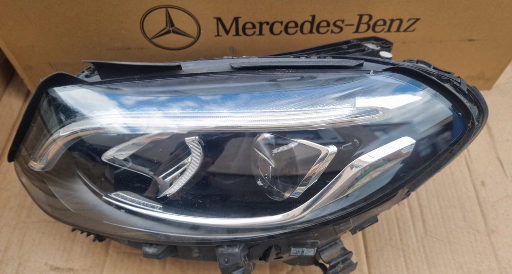 Frontscheinwerfer Mercedes-Benz W246 A2469065301 LED Rechts oder Links SCH7070707506ln