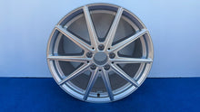 Laden Sie das Bild in den Galerie-Viewer, 1x Alufelge 18 Zoll 9.0" 5x112 67ET A1784010100 Mercedes-Benz Cla Rim Wheel FEL4803231394hc