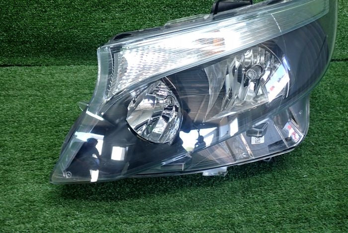 Frontscheinwerfer Mercedes-Benz Viano A4479067700 85122000 Links Headlight SCH1286223869th