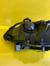 Load image into Gallery viewer, Frontscheinwerfer BMW 5 E60 E61 7044672-05 Xenon Rechts Scheinwerfer Headlight SCH4685181924fq
