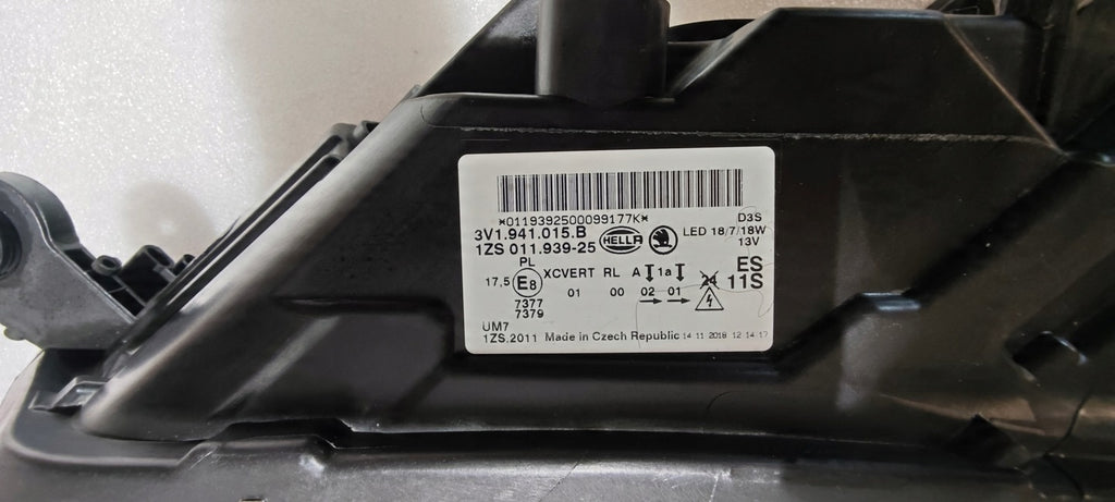 Frontscheinwerfer Skoda Superb III 3V1941015B Xenon Links Scheinwerfer Headlight