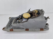 Laden Sie das Bild in den Galerie-Viewer, Frontscheinwerfer Mercedes-Benz W123 1305235051R Rechts Scheinwerfer Headlight SCH3847615036bm