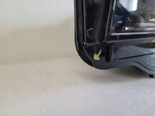 Laden Sie das Bild in den Galerie-Viewer, Frontscheinwerfer BMW 3 G21 G20 7885065 Full LED Ein Stück (Rechts oder Links) SCH4834073647hv
