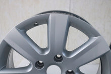 Laden Sie das Bild in den Galerie-Viewer, 1x Alufelge 17 Zoll 7.5" 5x130 60ET Matt Silber 7P6601025 VW Touareg 7p6 FEL8824260673ag