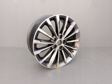 Load image into Gallery viewer, 1x Alufelge 18 Zoll 12.5" 5x112 565601025E Skoda Kodiaq Rim Wheel FEL3563969810yz