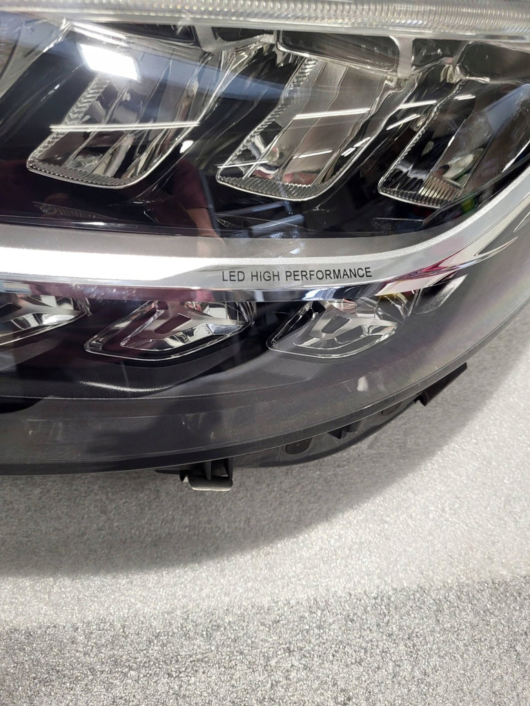 Frontscheinwerfer Mercedes-Benz W205 A2059062106 LED Links Headlight SCH4619031739lf