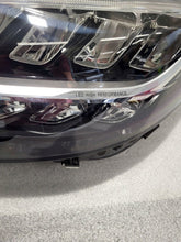 Laden Sie das Bild in den Galerie-Viewer, Frontscheinwerfer Mercedes-Benz W205 A2059062106 LED Links Headlight SCH4619031739lf