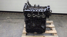 Load image into Gallery viewer, Motor Renault Trafic II M9R782 2.0 DCI 153TKm Diesel Engine Unkomplett