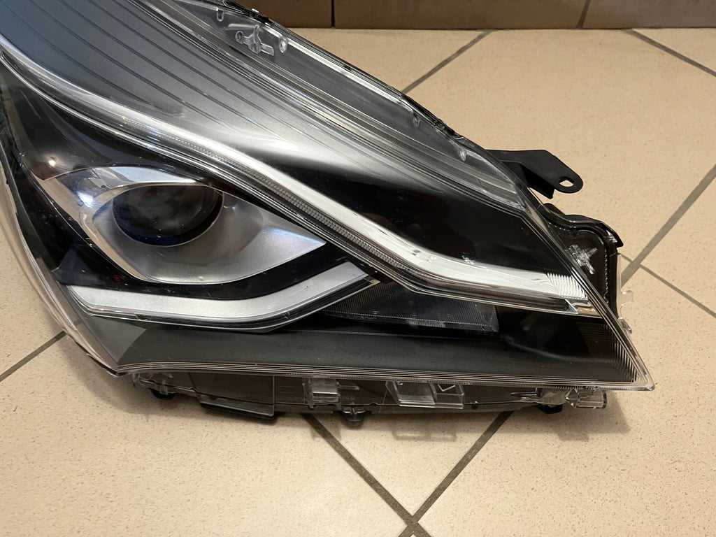 Frontscheinwerfer Toyota Yaris LED Rechts Scheinwerfer Headlight