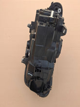 Load image into Gallery viewer, Frontscheinwerfer BMW X1 F48 7346533-17 Links Scheinwerfer Headlight SCH5977430644zo