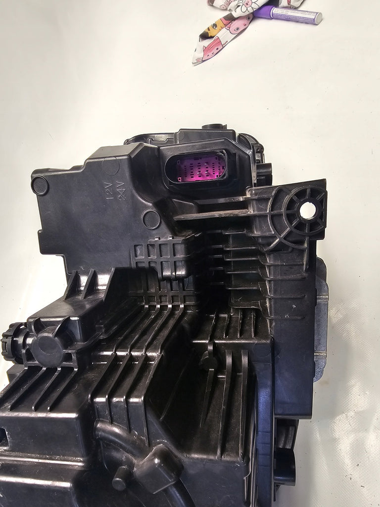 Frontscheinwerfer Lynk & Co 01 8889665947 Links Scheinwerfer Headlight SCH4220348041ls