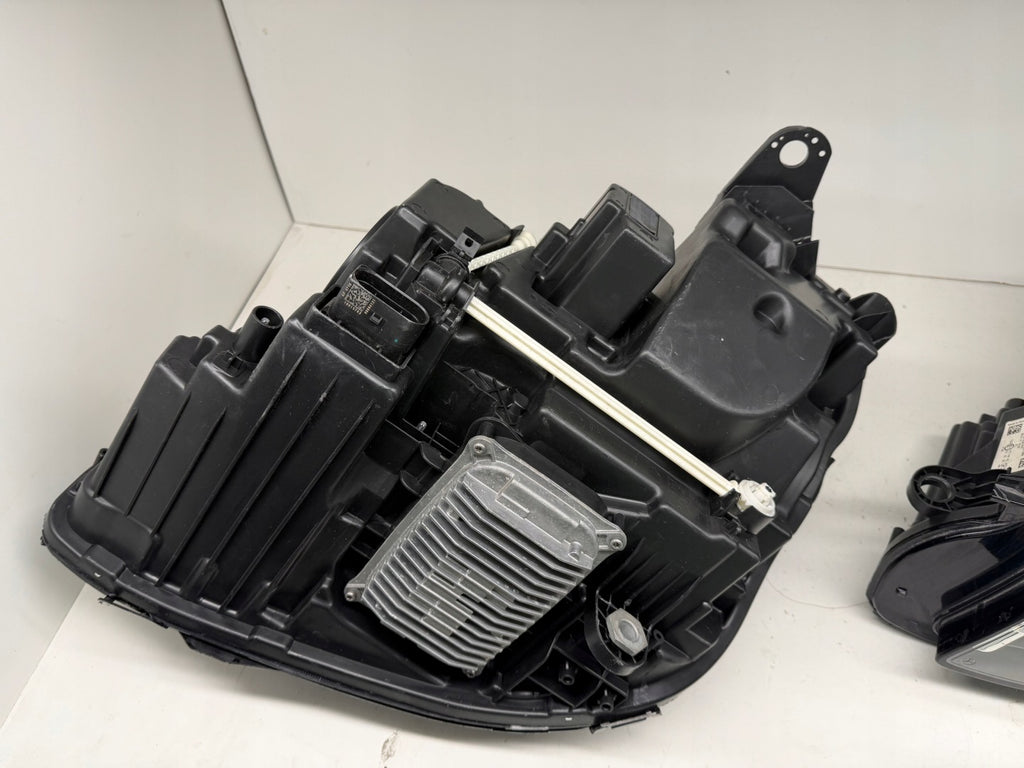 Frontscheinwerfer Mercedes-Benz W213 A2139064004 Ein Stück (Rechts oder Links) SCH4223305865ka