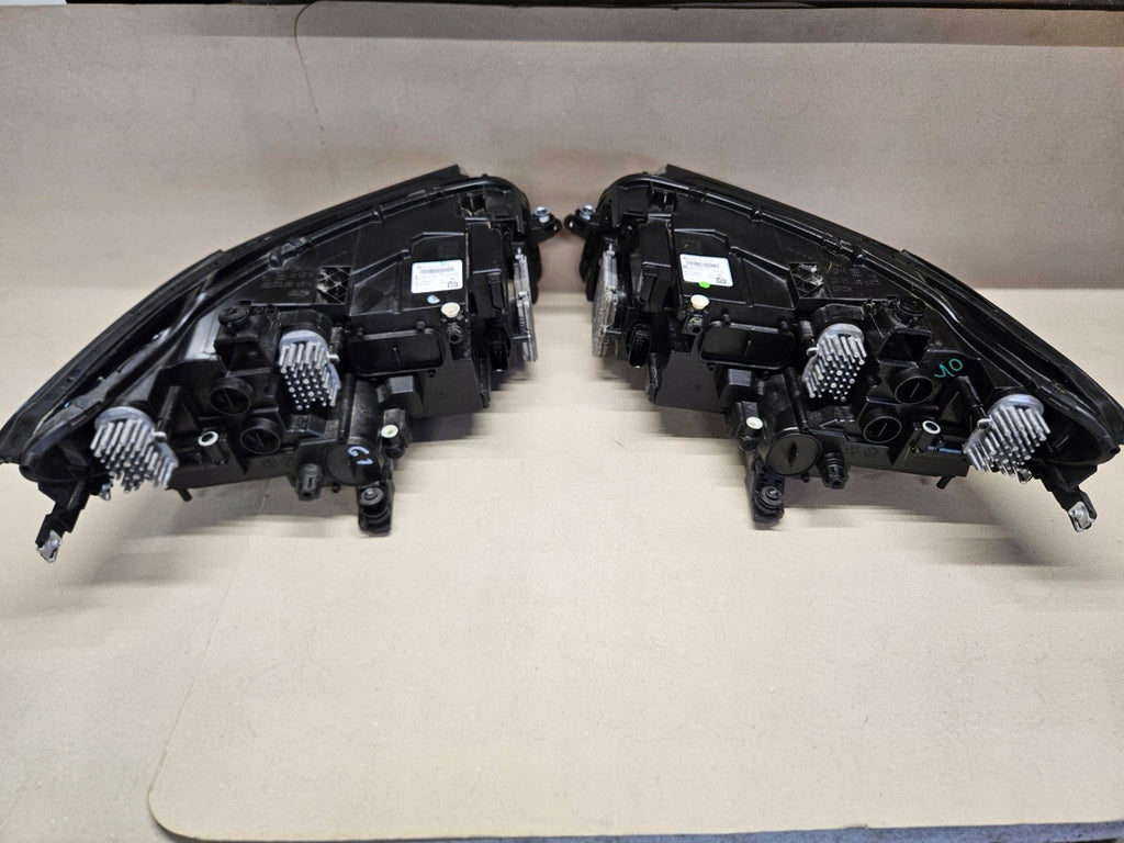 Frontscheinwerfer VW Tiguan 5NN941081D 5NN941082D Full LED Ein Satz Headlight