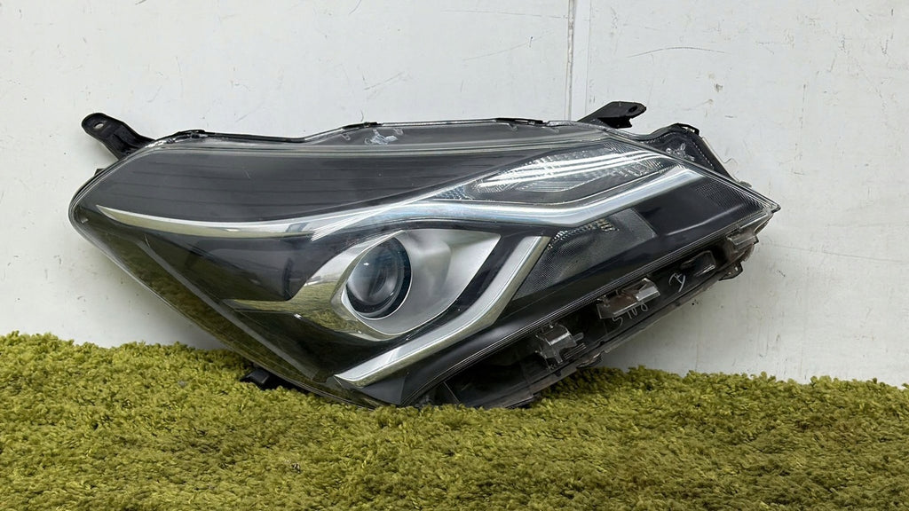 Frontscheinwerfer Toyota Yaris LED Rechts Scheinwerfer Headlight SCH5508106489zz