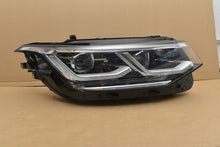 Load image into Gallery viewer, Frontscheinwerfer VW Tiguan LE18A6432 Rechts Scheinwerfer Headlight SCH8375204621ma