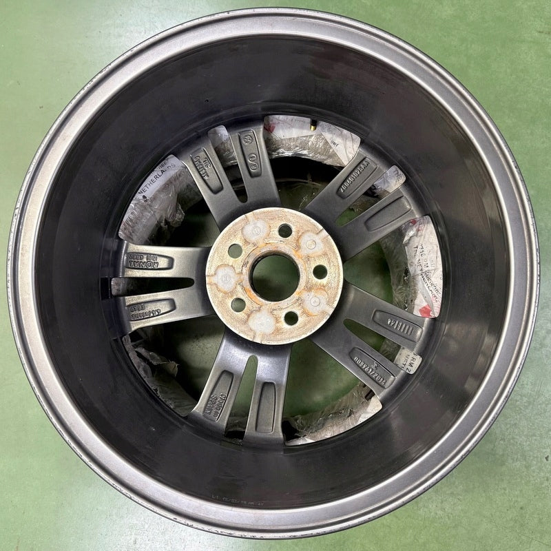 1x Alufelge 16 Zoll 6.5" 5x100 47ET Glanz Grau 2G0601025AA VW Rim Wheel FEL3308838121jm