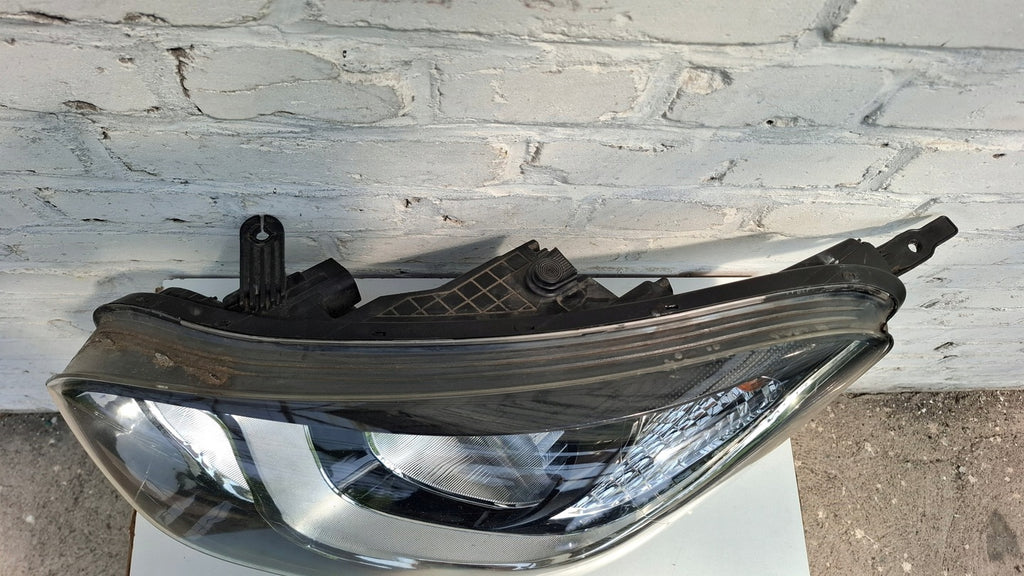 Frontscheinwerfer Hyundai I20 92101-1J5 Links Scheinwerfer Headlight