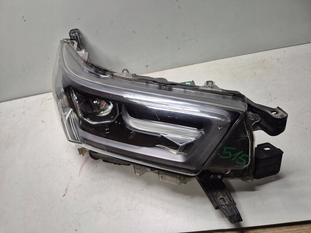 Frontscheinwerfer Toyota Hilux VIII Rechts Scheinwerfer Headlight SCH8783538603dr