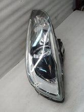 Load image into Gallery viewer, Frontscheinwerfer Volvo V60 I S60 31420253 Bi-Xenon Rechts oder Links SCH9669347114tl