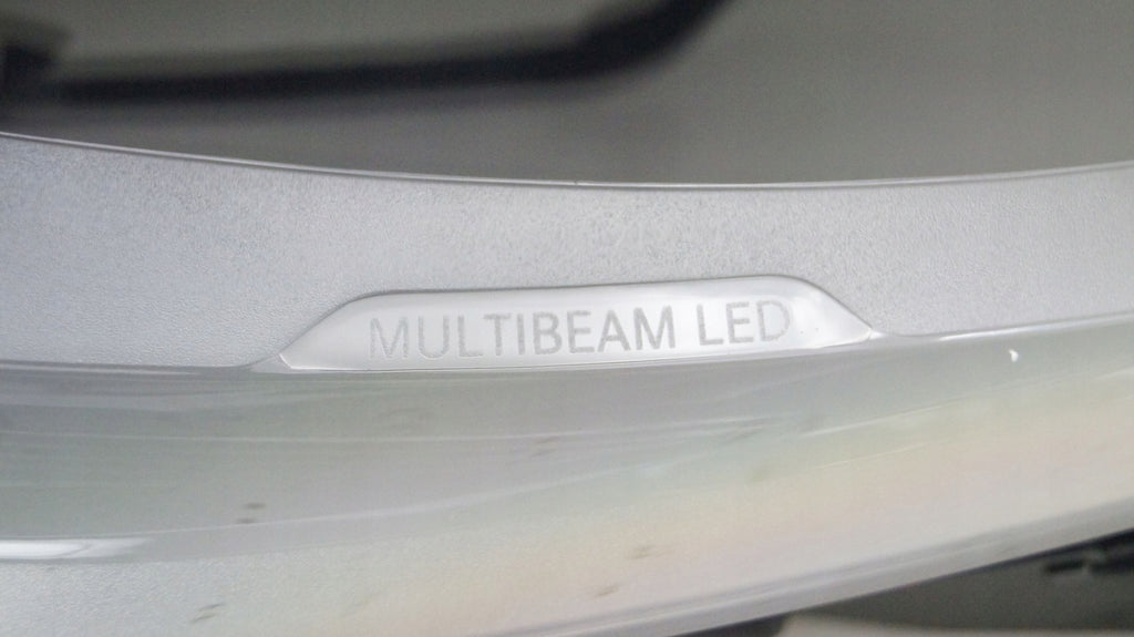 Frontscheinwerfer Mercedes-Benz Cla 174906420181 LED Links Headlight SCH9920671612bq