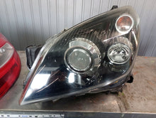 Laden Sie das Bild in den Galerie-Viewer, Frontscheinwerfer Opel Astra H AUTO-MAX--23891-23891 Links Headlight SCH9547145047jn