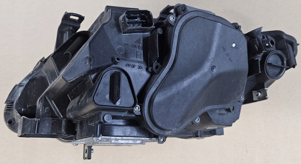 Frontscheinwerfer BMW 3 E93 Coupe E92 7162130-11 Xenon Rechts Headlight SCH5439170431ye