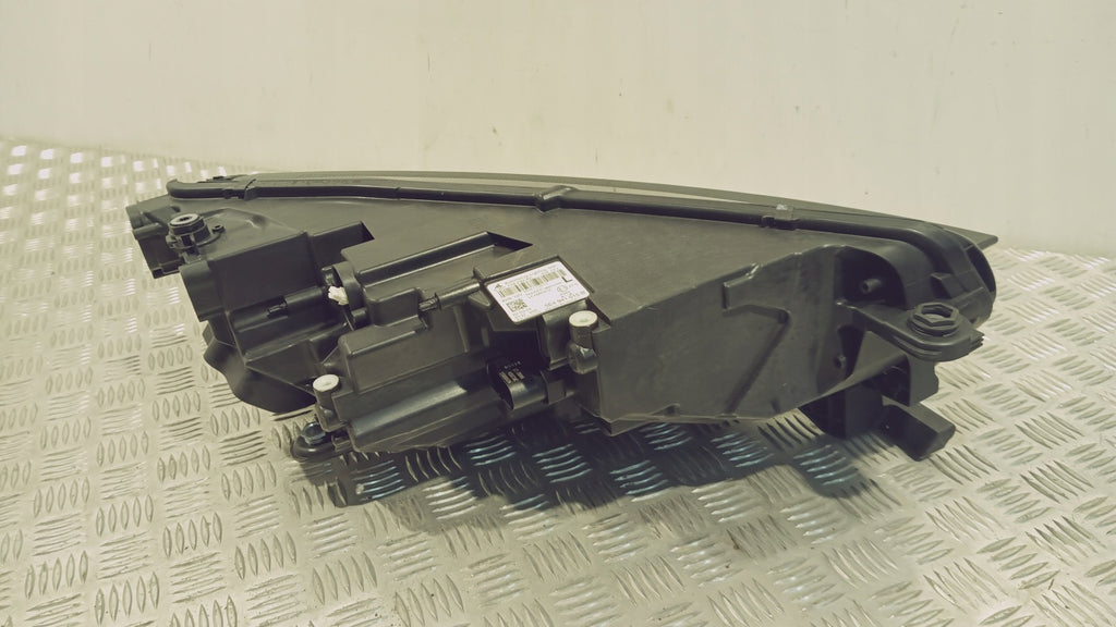 Frontscheinwerfer Skoda Octavia IV 5E4941015B LED Links Scheinwerfer Headlight SCH4771144231jt