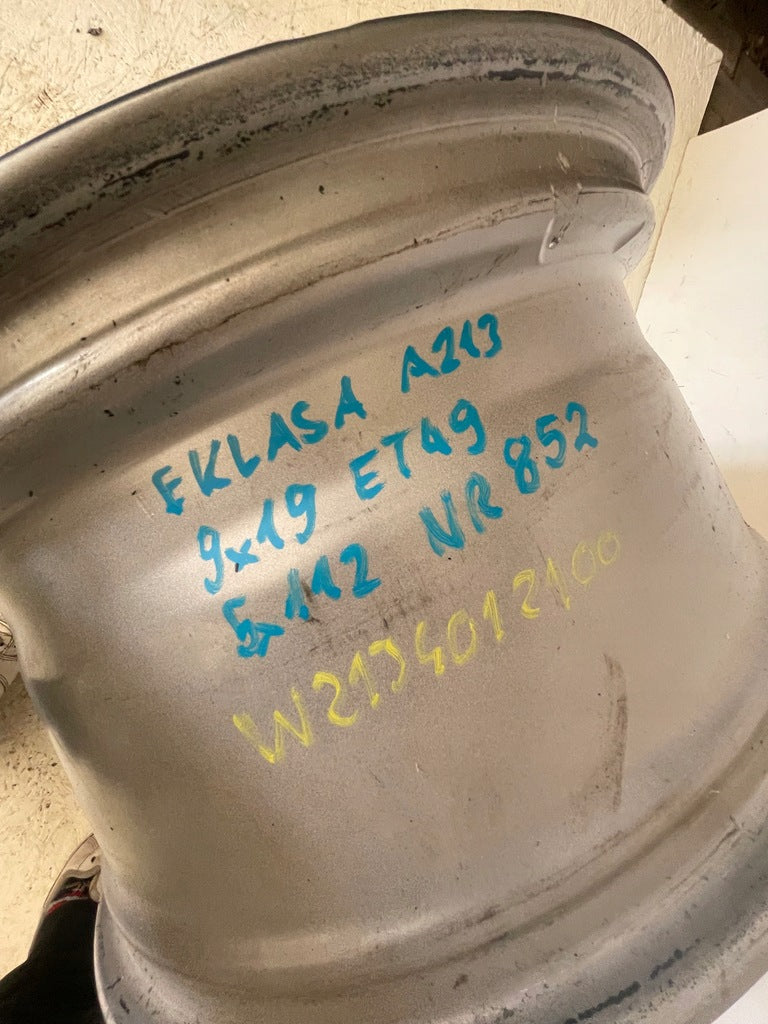 1x Alufelge 19 Zoll 9.0" 5x112 49ET Graphit A2134012100 Mercedes-Benz W213 FEL5535956879wt