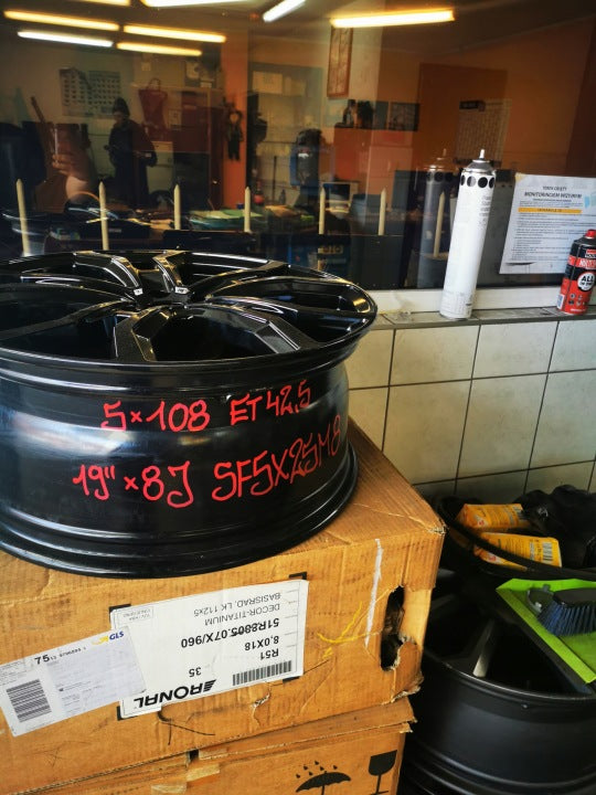 1x Alufelge 19 Zoll 8.0" 5x108 42 5ET TTV9KHBA425E Rim Wheel FEL2818061992cx