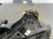 Laden Sie das Bild in den Galerie-Viewer, Frontscheinwerfer Mercedes-Benz W213 A2139067506 AJ16J77RJ1EX Links Headlight SCH1935050310re