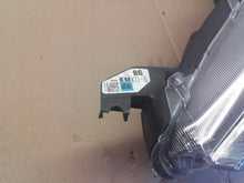 Load image into Gallery viewer, Frontscheinwerfer Toyota 4 Yaris Links Scheinwerfer Headlight