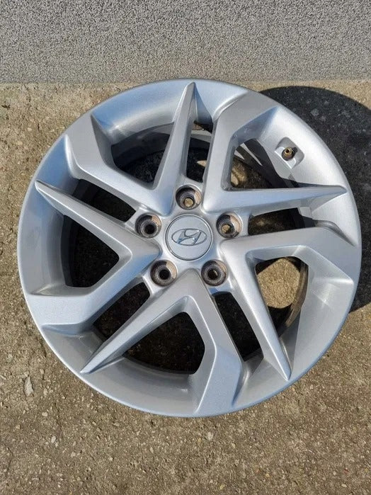 1x Alufelge 16 Zoll 6.5" 5x114.3 45ET 52910-D7110 Hyundai Tucson Rim Wheel