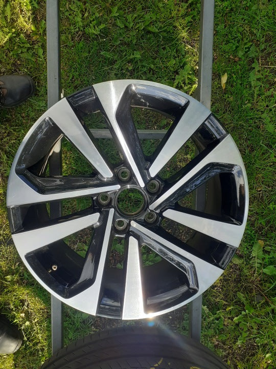 1x Alufelge 17 Zoll 7.0" 5x112 39ET Glanz 7N0601025AC VW Sharan Rim Wheel FEL1737331405rk