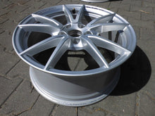 Load image into Gallery viewer, 1x Alufelge 17 Zoll 7.5" 5x112 41ET Glanz Silber 8B3601025A Audi A5 Rim Wheel FEL4019832588ur