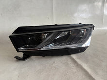 Laden Sie das Bild in den Galerie-Viewer, Frontscheinwerfer Skoda Octavia I 5E3941015A LED Links Scheinwerfer Headlight SCH6109984112ga
