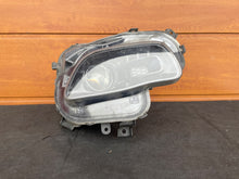 Load image into Gallery viewer, Frontscheinwerfer Jeep Cherokee I Kl Rechts Scheinwerfer Headlight SCH8380131029vo